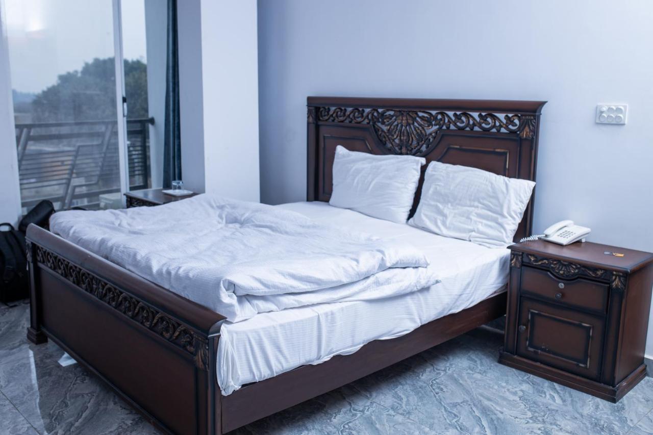 Regal Residency Hotel Rawalpindi Exterior photo